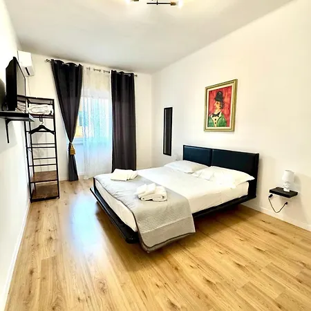 Apart-hotel Bari Home Bari