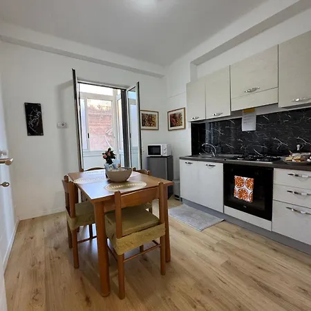 Aparthotel Bari Home Bari