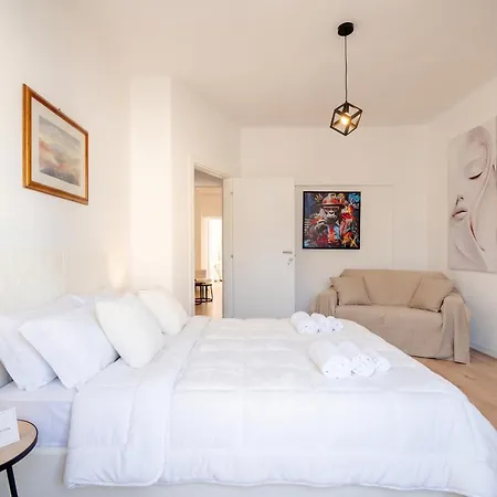 Bari Home Aparthotel
